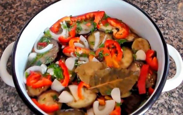 Маринованные баклажаны всего за 4 часа: быстро и вкусно 1